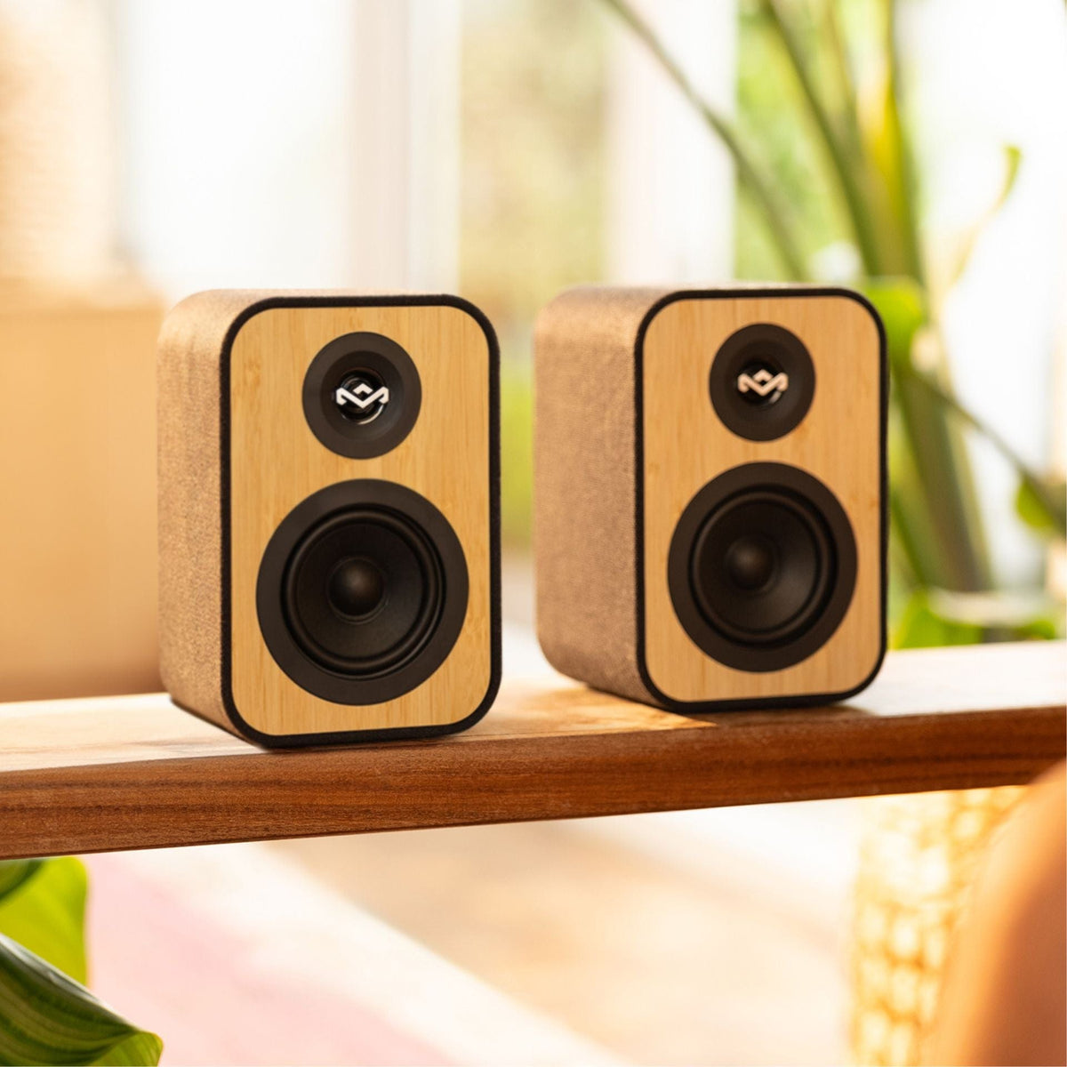 HOUSE OF MARLEY UPLIFT BT BOOKSHELF SPEAKERS SIGNATURE BLACK 846885011348