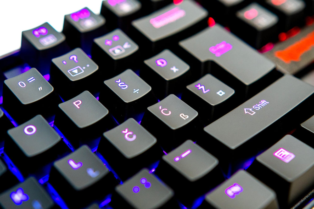 KEYBOARD - REDRAGON KUMARA K552RGB-1 RGB MECHANICAL SLO/CRO 6950376709141