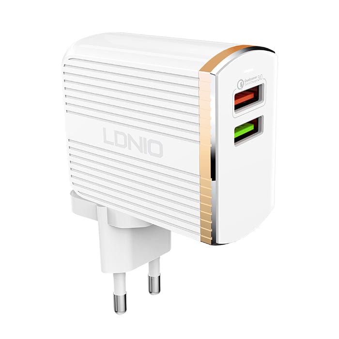 LDNIO SET ADAPTER A2502Q 220V 2X USB 1X QC 3.0 1x 2,4A + MICRO CABLE 6933138625026
