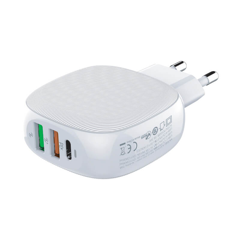 MOYE VOLTAIC USB CHARGER PD TYPE-C QC 3.0 220V 28.5W WHITE + PD LIGHTNING CABLE 8605042603985