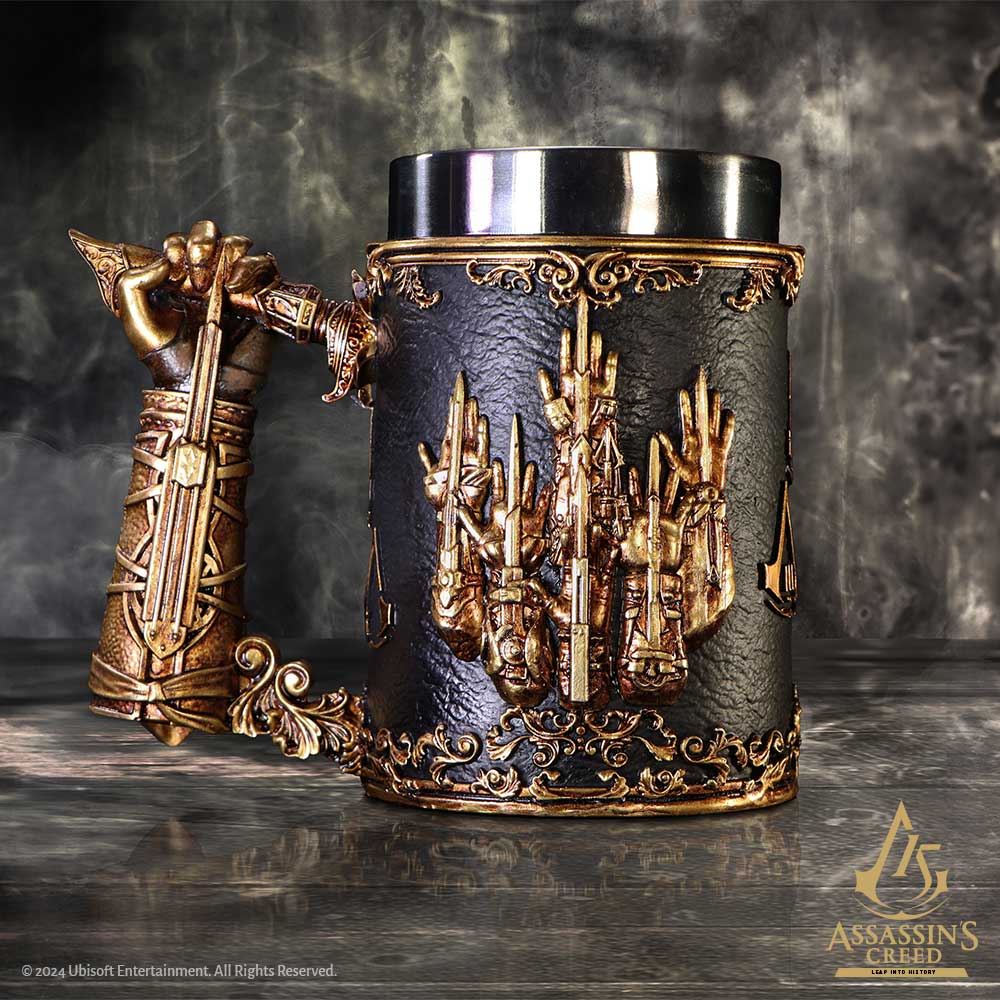 NEMESIS NOW ASSASSIN’S CREED THROUGH THE AGES TANKARD 801269153403