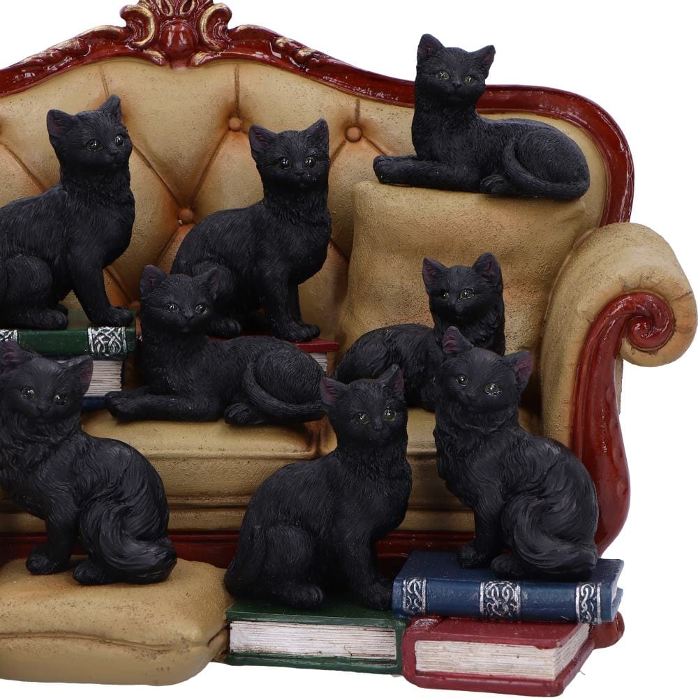 NEMESIS NOW COUCH CLOWDER ASSORTED 8012699990038