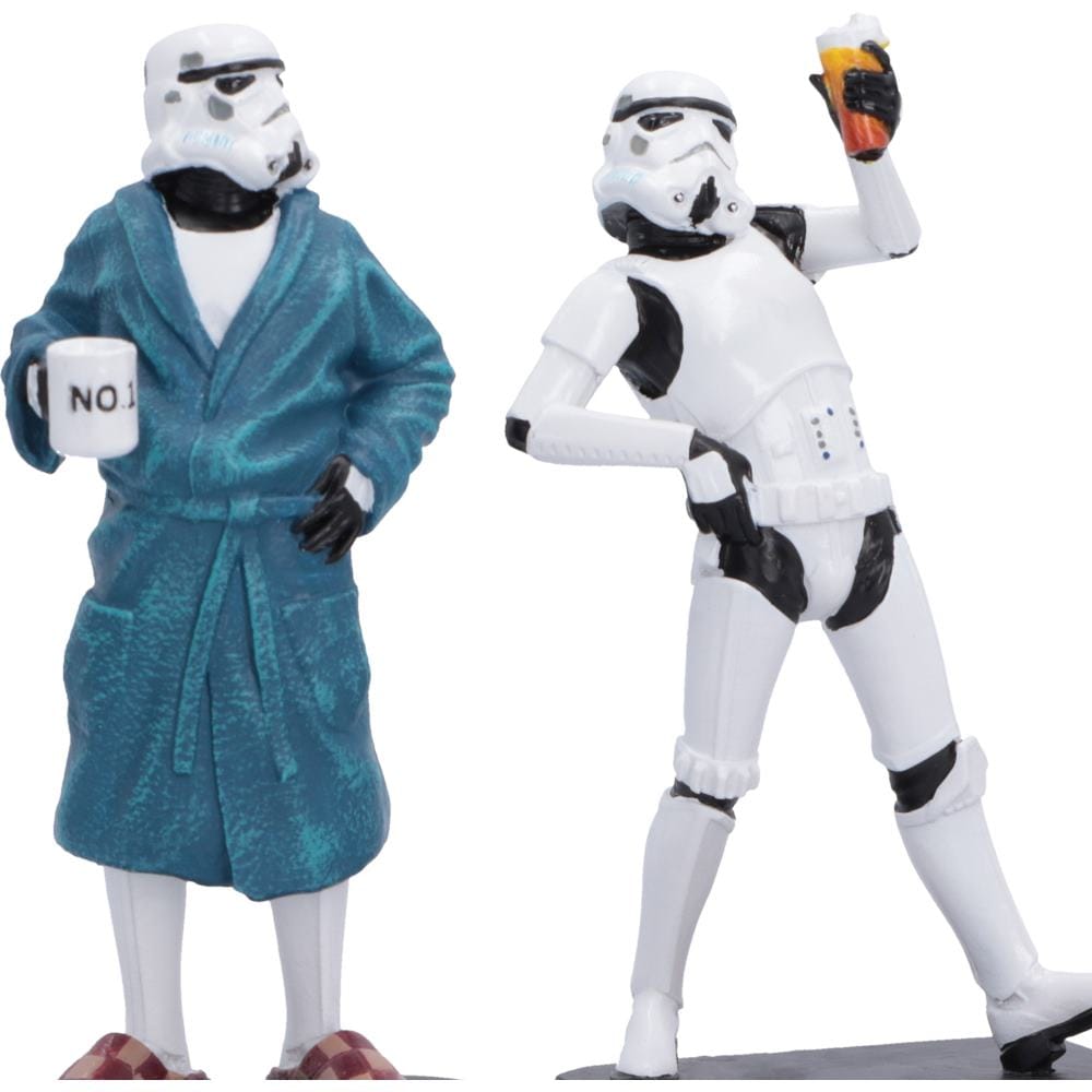 NEMESIS NOW - ORIGINAL STORMTROOPER - LIVING FOR THE WEEKEND 10.5CM 801269164614