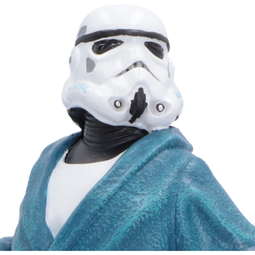 NEMESIS NOW - ORIGINAL STORMTROOPER - OFF DUTY 17.8CM 801269164942