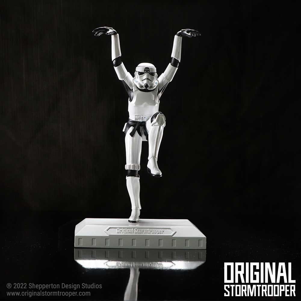 NEMESIS NOW STORMTROOPER CRANE KICK 20.5CM 801269150693