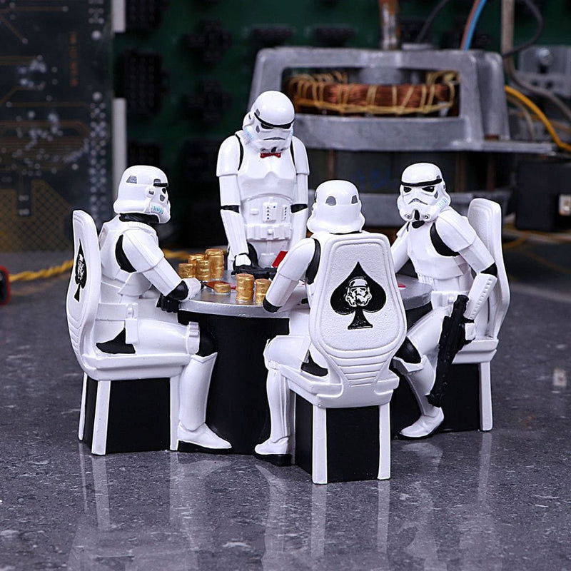 NEMESIS NOW STORMTROOPER POKER FACE 18.3CM 801269141783