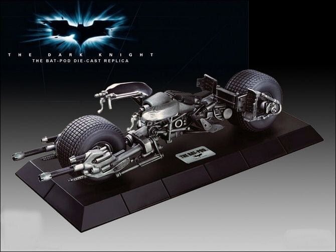NOBLE COLLECTION - DC - BATMAN - BAT-POD DIE-CAST SCULPTURE 812370010844