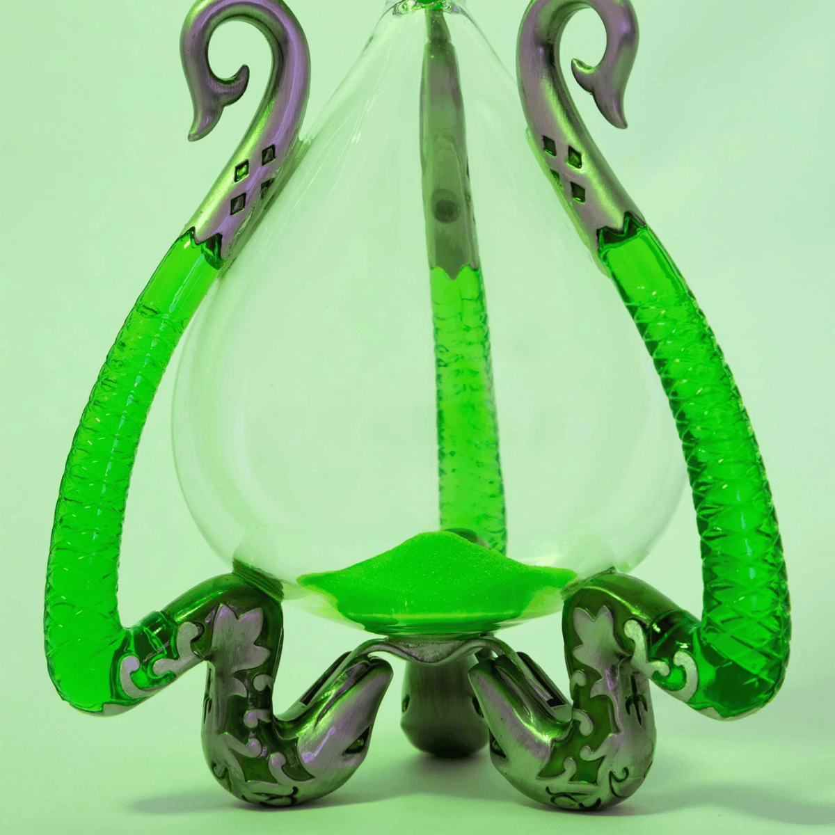 NOBLE COLLECTION - HARRY POTTER - THE SLUGHORN HOURGLASS 849421002381