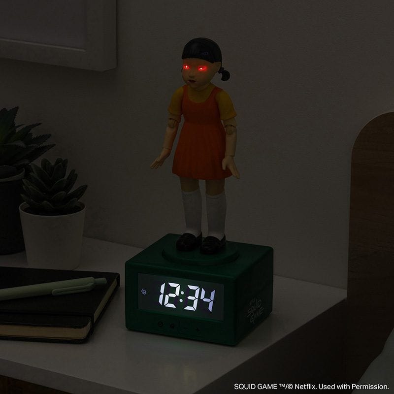PALADONE SPIRITS YOUNG HEE ALARM CLOCK 5056577735765