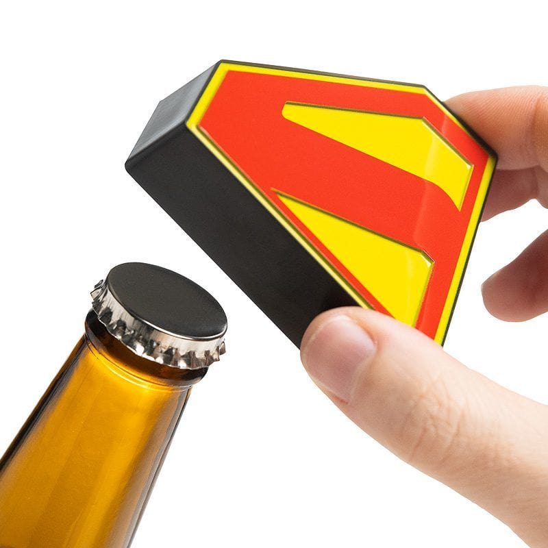 PALADONE SUPERMAN MAGNETIC BOTTLE OPENER 5056577759549