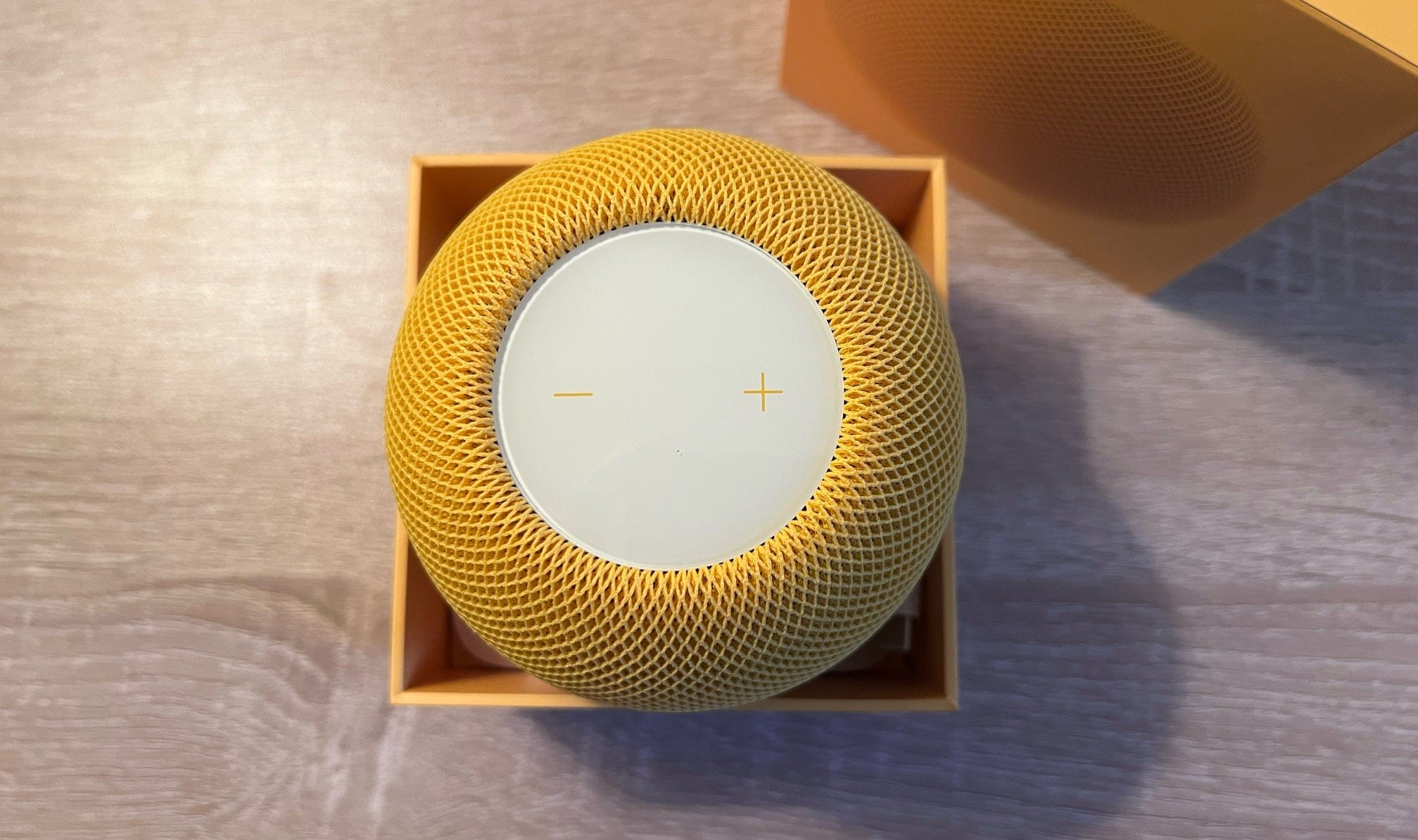 Apple HomePod mini Bluetooth offers Speaker in Yellow