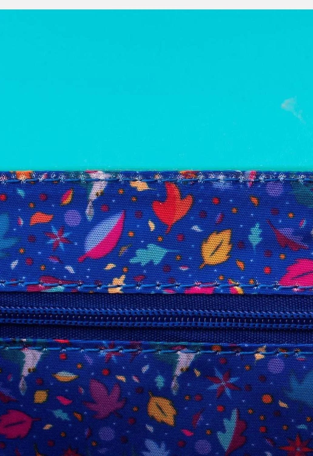 LOUNGEFLY DISNEY POCAHONTAS JUST AROUND THE RIVER BEND CROSS BODY BAG 671803385573