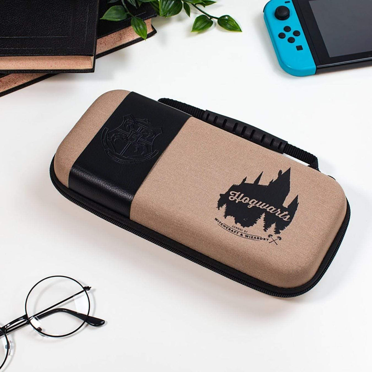 NUMSKULL NINTENDO SWITCH HARRY POTTER CASE 5056280422402