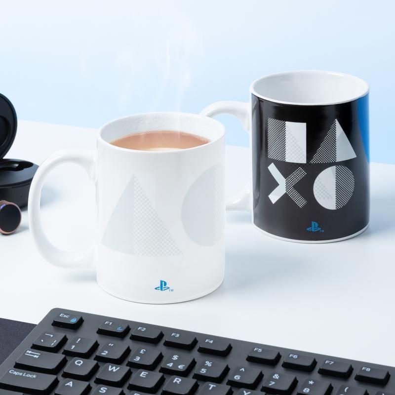 PALADONE PLAYSTATION HEAT CHANGE MUG PS5 5055964766511