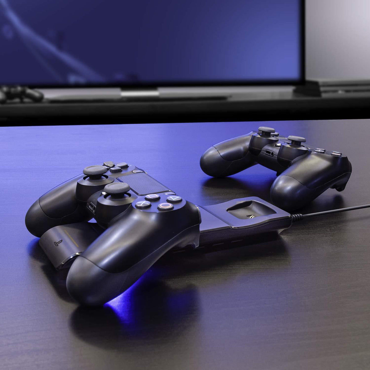 Polnilni sistem PDP PS4 SLIM GAMING CHARGE SYSTEM 708056064105